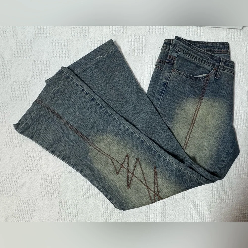Y2K Jou Jou Gray Wide-Leg Jeans with Brown Zigzag Embroidery
